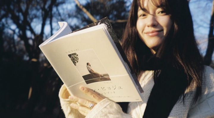 [서울=뉴시스] 배우 한효주. (사진=한효주 인스타그램 캡처) 2025.12.15. photo@newsis.com *재판매 및 DB 금지