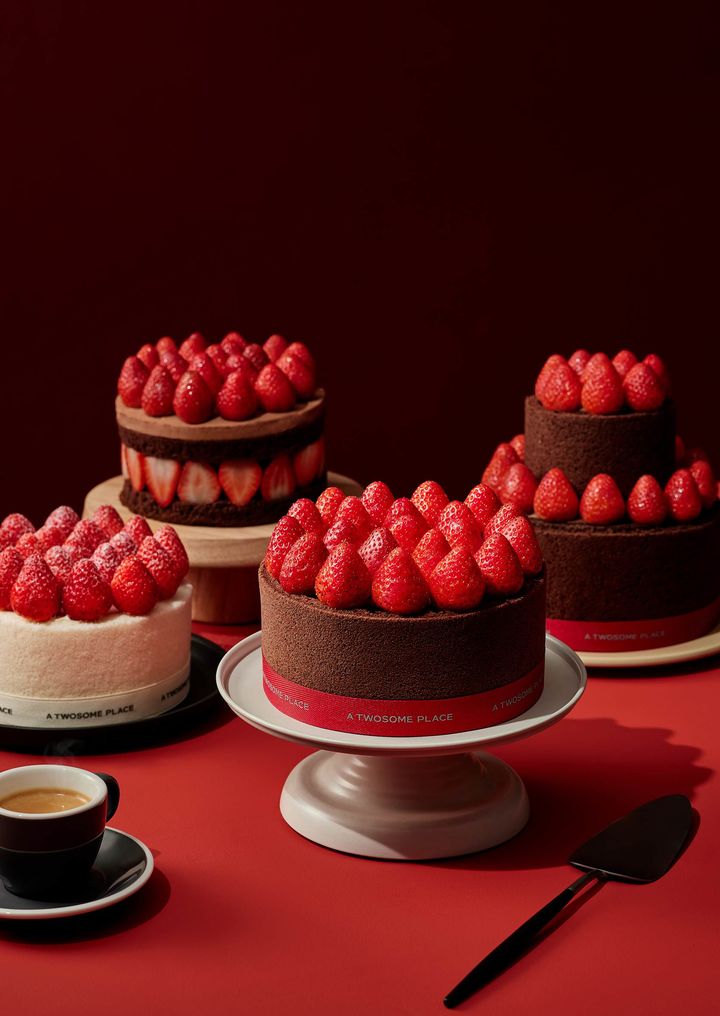 [서울=뉴시스] 투썸플레이스 '스초생' 라인업 (사진=투썸플레이스 제공) 2025.12.15. photo@newsis.com *재판매 및 DB 금지