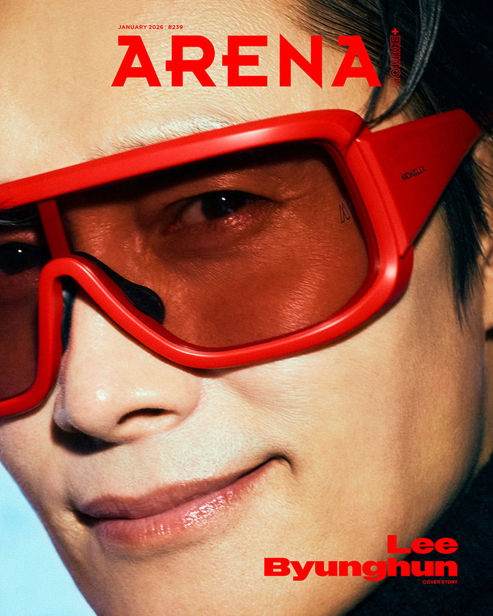 [서울=뉴시스] 이병헌. (사진=아레나 옴므 플러스) 2025.12.15. photo@newsis.com *재판매 및 DB 금지