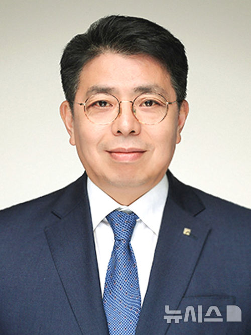 [광주=뉴시스] 정일선 광주은행 부행장. (사진=광주은행 제공) photo@newsis.com *재판매 및 DB 금지