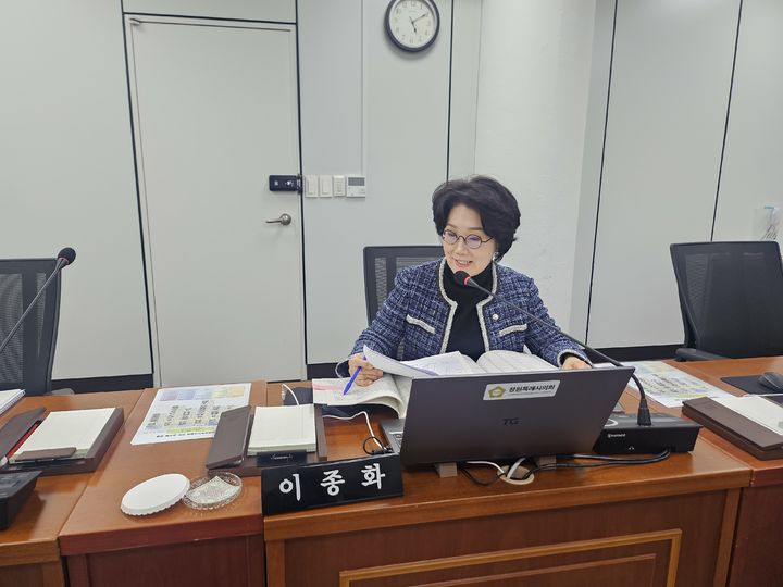 [창원=뉴시스] 강경국 기자 = 이종화 경남 창원시의원. (사진=창원시의회 제공). 2025.12.16. photo@newsis.com *재판매 및 DB 금지