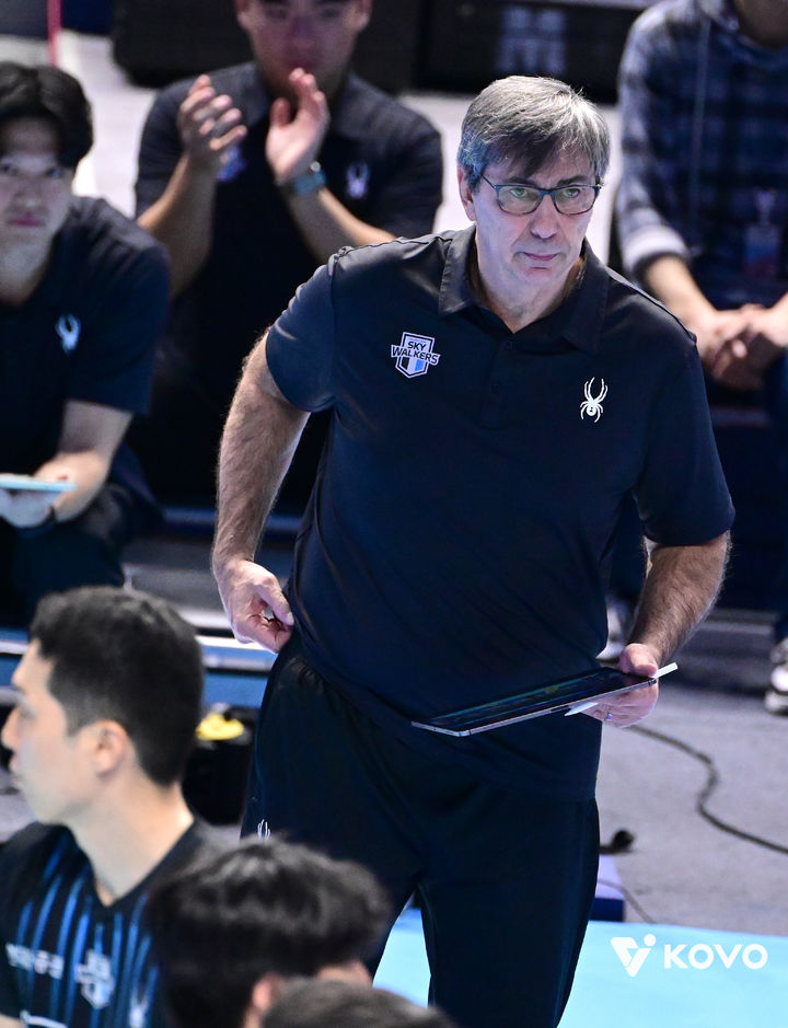 프로 남자배구 현대캐피탈 필립 블랑 감독. (사진=KOVO 제공). 2025.12.16. *재판매 및 DB 금지