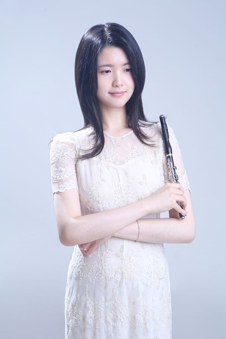 [서울=뉴시스] 플루티스트 장여신. (사진=금호문화재단 제공) 2025.12.17. photo@newsis.com *재판매 및 DB 금지 