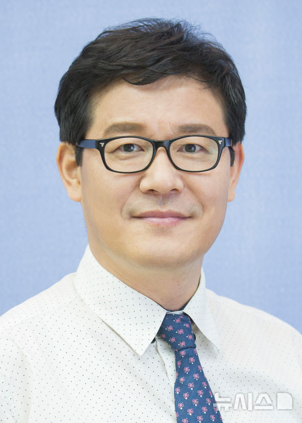 [오산=뉴시스] 조재훈 오산참여정치연구회 상임고문(전 경기도의원) (사진=오산참여정치연구회 제공) 2025.12.17. photo@newsis.com 