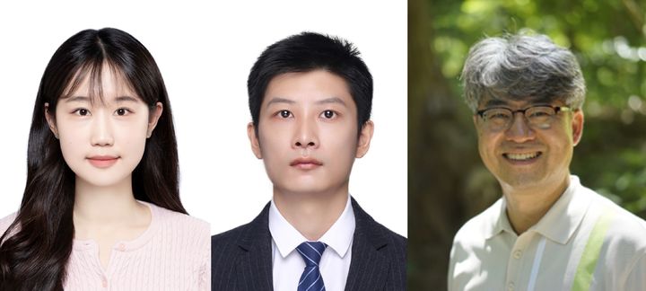 [서울=뉴시스] (왼쪽부터) 고려대 유지영 박사과정(제1저자), 우한섬유대 왕젠(Wang Zhen) 교수(교신저자), 고려대 화학과 김종승 교수(교신저자). (사진=고려대 제공) 2025.12.17. photo@newsis.com *재판매 및 DB 금지