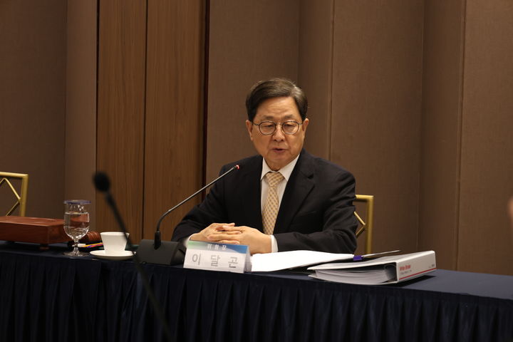 [서울=뉴시스]이달곤 동반위원회 위원장.(사진=동반성장위원회 제공) 2025.12.18. photo@newsis.com *재판매 및 DB 금지