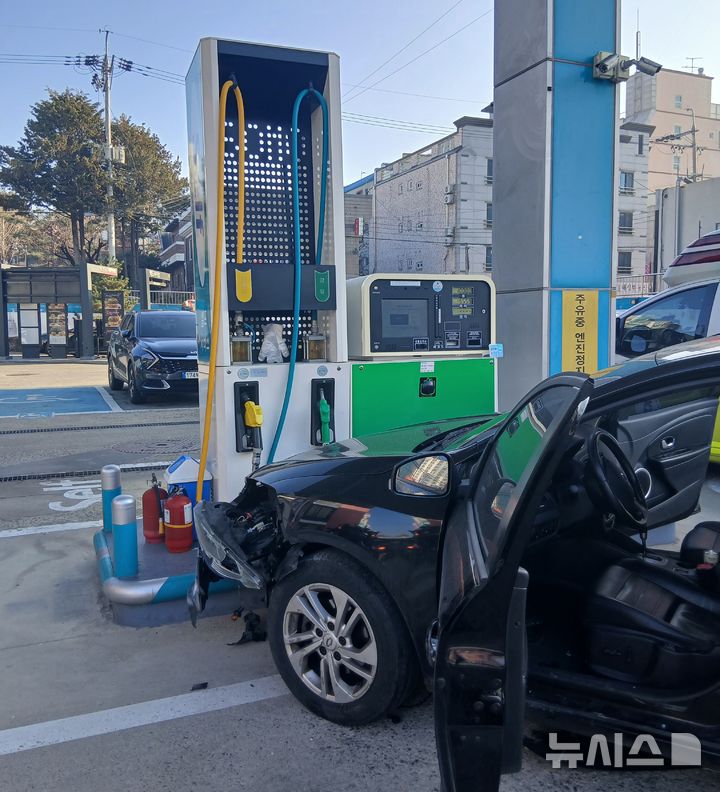 [청주=뉴시스] 사고 현장 (사진= 청주동부소방서 제공) 2025.12.18. photo@newsis.com *재판매 및 DB 금지