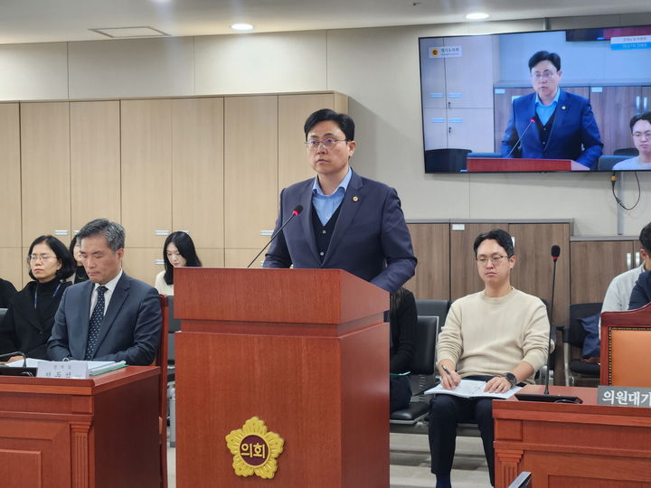 [수원=뉴시스] 이용욱 경기도의회 의원(사진=경기도의회 제공) *재판매 및 DB 금지