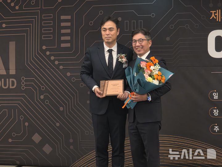 "AI 3강 도약, 2026년이 원년…클라우드가 심장 역할"