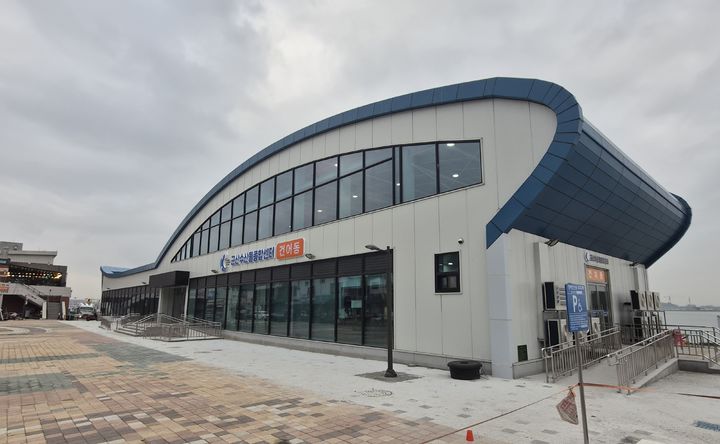 군산 수산물종합센터 건어 매장 전경(사진=군산시 제공) *재판매 및 DB 금지