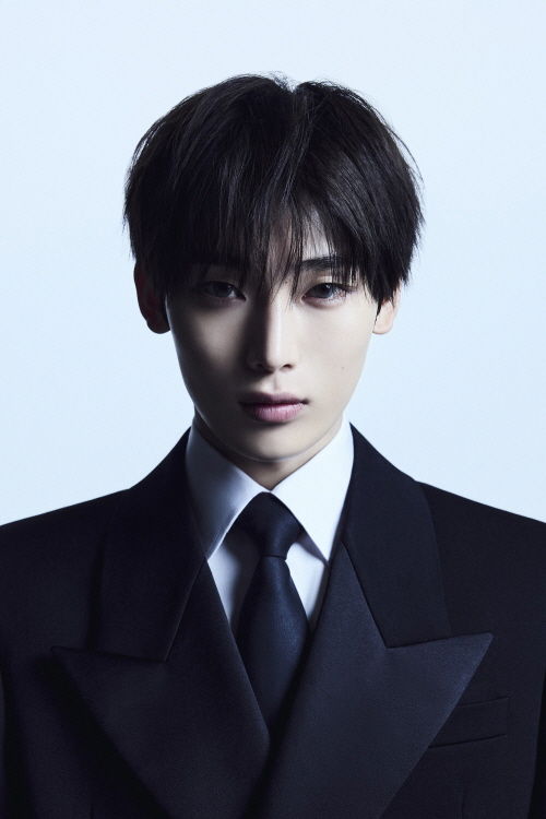 [서울=뉴시스] 삼성서울병원은 최근 하이브 뮤직그룹 레이블 빌리프랩 소속 엔하이픈 멤버 선우로부터 기부금 5000만원을 전달받았다고 19일 밝혔다. (사진=빌리프랩 제공) 2025.12.19. photo@newsis.com *재판매 및 DB 금지