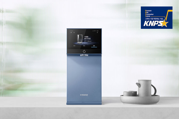 [서울=뉴시스] 코웨이 아이콘 프로 정수기. (사진=코웨이 제공) 2025.12.19. photo@newsis.com *재판매 및 DB 금지
