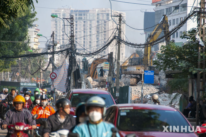 [신화/뉴시스] 2025년 12월 베트남 수도 하노이의 한 철거현장