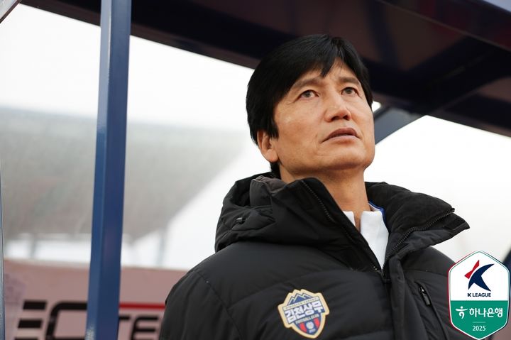 [서울=뉴시스] 프로축구 K리그1 김천 상무의 정정용 감독. (사진=한국프로축구연맹 제공) *재판매 및 DB 금지