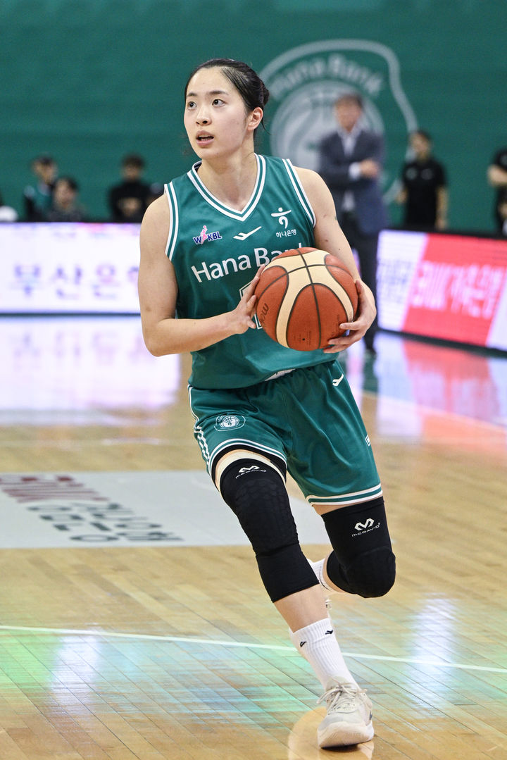 [서울=뉴시스] 여자프로농구 부천 하나은행의 박소희. (사진 = WKBL 제공) *재판매 및 DB 금지