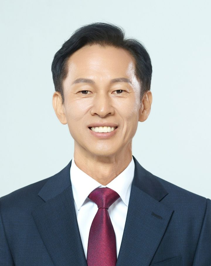 [영주=뉴시스] 송명달 전 해양수산수 차관. 2025.12.22. photo@newsis.com *재판매 및 DB 금지