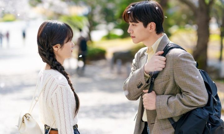 [서울=뉴시스] 넷플릭스 시리즈 '캐셔로' 스틸컷. (사진=넷플릭스) 2025.12.22. photo@newsis.com *재판매 및 DB 금지