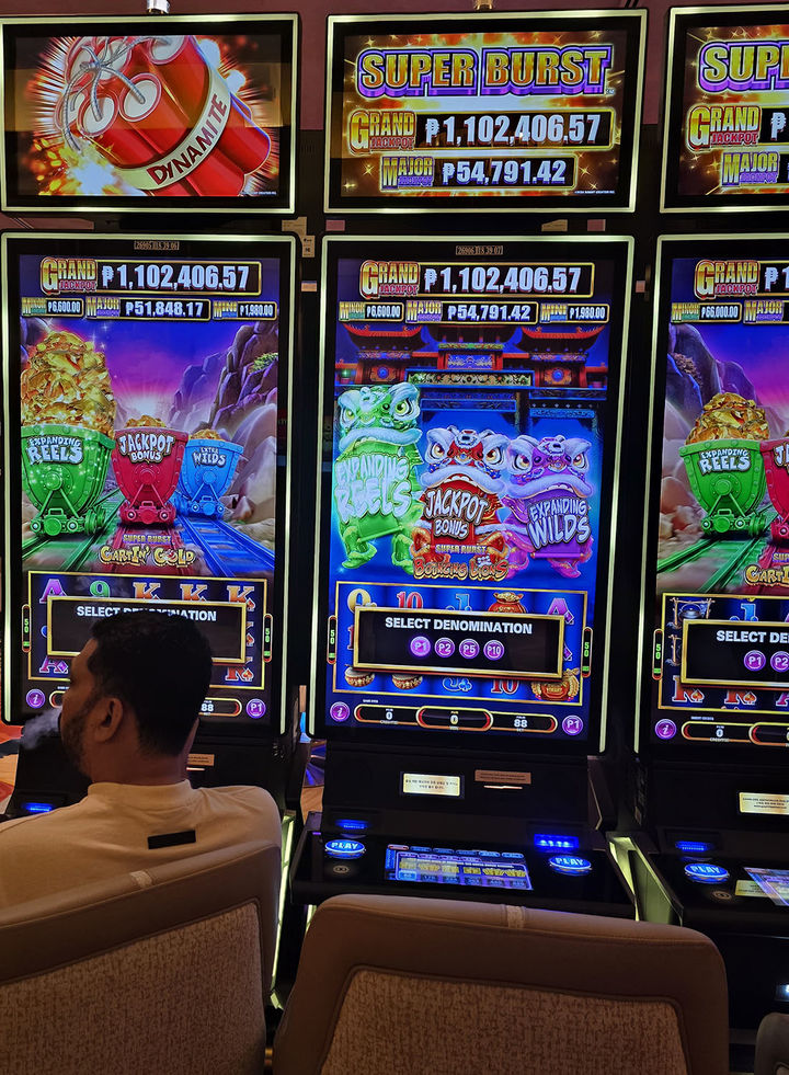 필리핀 마닐라의 글로벌 카지노에 설치된 최신 기종 '다이나마이트' 슬롯머신.(사진=뉴시스) *재판매 및 DB 금지