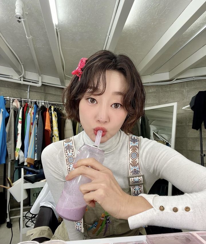 [서울=뉴시스] 모델 겸 방송인 최여진. (사진=최여진 인스타그램 캡처) 2025.12.22. photo@newsis.com *재판매 및 DB 금지