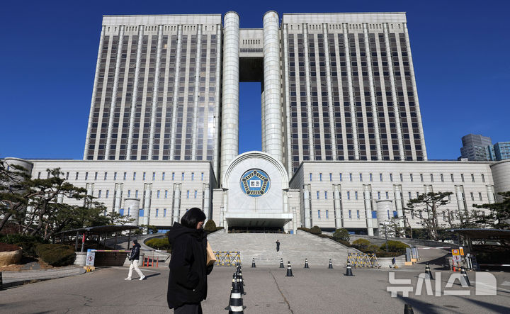 대법 "임대인에 선순위 보증금채권 설명 안해…중개업자 주의의무 미준수"