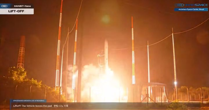 민간 우주발사체 기업 이노스페이스의 첫 상업 발사체 '한빛-나노(HANBIT-Nano)'가 23일 오전 10시13분(한국시각) 브라질 공군 산하 알칸타라 우주센터에서 발사됐다. (사진=이노스페이스 유튜브 캡처) *재판매 및 DB 금지