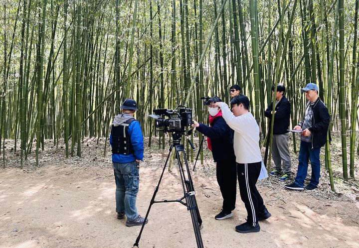 [울산=뉴시스] 구미현 기자 = 2025 움프멘터리 소리-꿈 메이킹 스틸 (사진=울산울주세계산악영화제 제공) 2025.12.23. photo@newsis.com *재판매 및 DB 금지