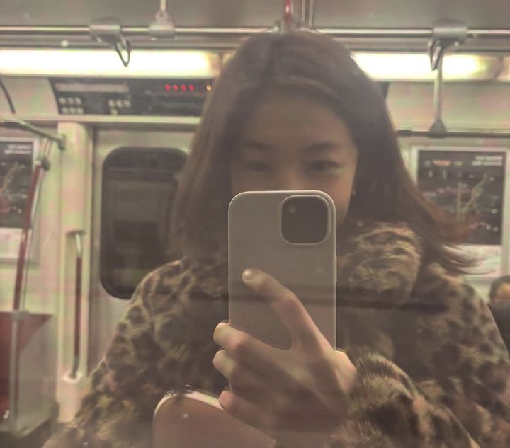 [서울=뉴시스] 배우 백진희. (사진=백진희 인스타그램 캡처) 2025.12.23. photo@newsis.com *재판매 및 DB 금지