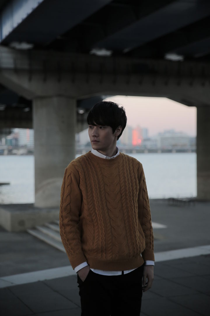 [서울=뉴시스] 라틴 키친 루나 앨범 '라키루' 최문석. (사진 = 프라이빗 커브 제공) 2025.12.24. photo@newsis.com *재판매 및 DB 금지