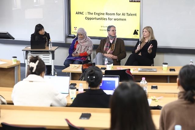 [서울=뉴시스] 서울여대에서 열린 'AI4HER' 국제 학술회의에서 참여자들이 토론을 이어가고 있다. (사진=서울여대 제공) 2025.12.24. photo@newsis.com *재판매 및 DB 금지