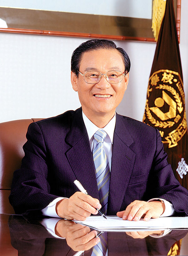 [광주=뉴시스] 고(故) 박기인 학교법인 성인학원 호남대학교 설립자 겸 명예이사장. (사진=호남대 제공) 2025.12.24. photo@newsis.com *재판매 및 DB 금지