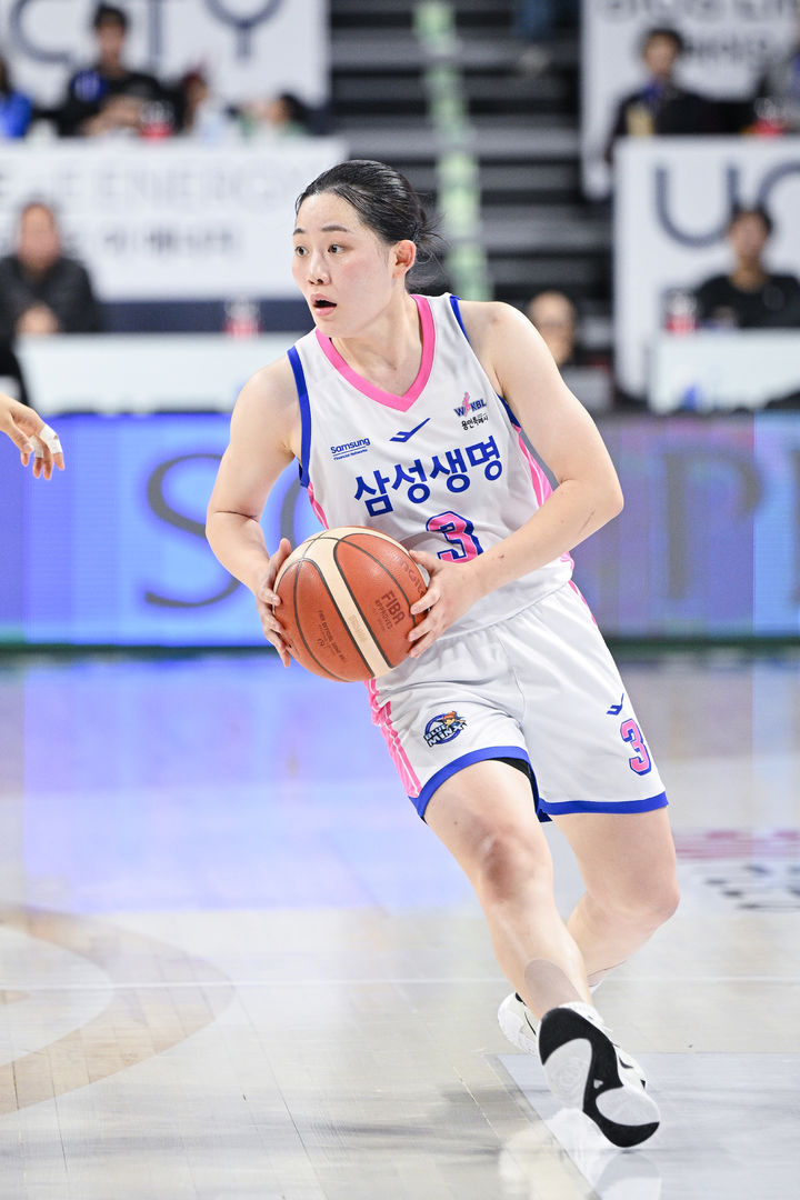 [서울=뉴시스] 여자프로농구 용인 삼성생명의 조수아. (사진 = WKBL 제공) *재판매 및 DB 금지