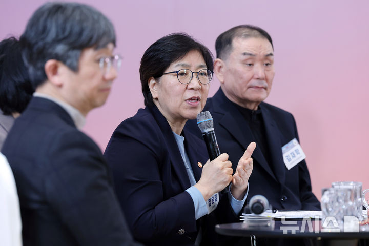 희귀·중증질환 산정특례 본인부담률 더 낮춘다…치료제 등재 240일→100일로