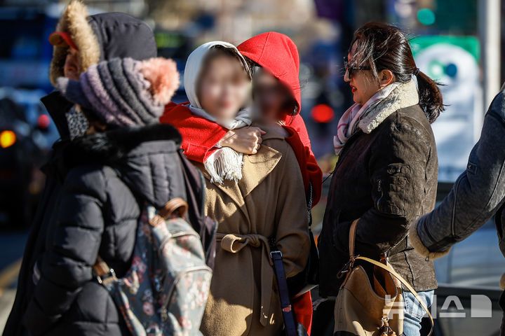 충남권 아침 기온 뚝↓…강풍 불어 체감온도 낮아