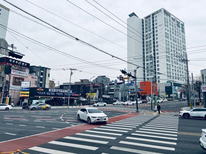 [청주=뉴시스] 충북 청주시 흥덕구 봉명사거리. photo@newsis.com *재판매 및 DB 금지