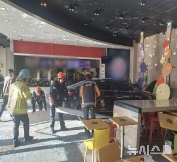 [동두천=뉴시스] 사고 현장. (사진=경기북부소방재난본부 제공) 2025.12.26 photo@newsis.com