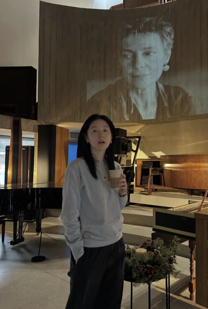 [서울=뉴시스] 배우 이영애. (사진=이영애 인스타그램 캡처) 2025.12.26. photo@newsis.com *재판매 및 DB 금지