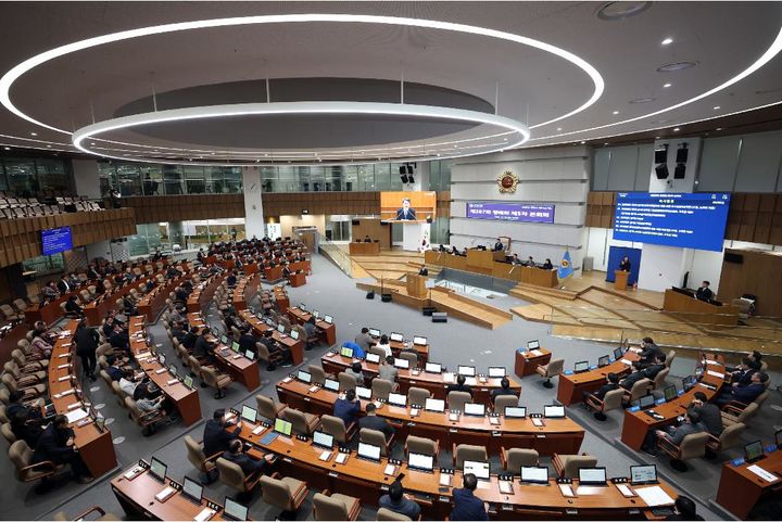 [수원=뉴시스] 경기도의회 제387회 정례회 제5차 본회의(사진=경기도 제공) *재판매 및 DB 금지