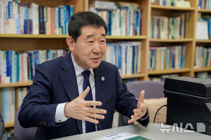 [증평=뉴시스] 이재영 충북 증평군수 (사진= 증평군 제공) photo@newsis.com *재판매 및 DB 금지