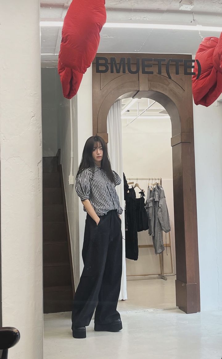 [서울=뉴시스] 배우 한효주. (사진=한효주 인스타그램 캡처) 2025.12.29. photo@newsis.com *재판매 및 DB 금지