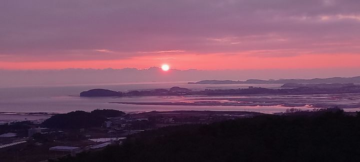 바다향기수목원 전망대 일몰(사진=경기도 제공) *재판매 및 DB 금지