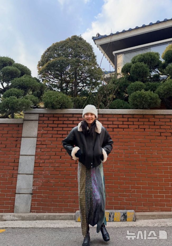 [서울=뉴시스] 가수 겸 배우 손담비가 근황을 전했다. 2025.12.29. (사진 = 손담비 인스타그램 캡처) photo@newsis.com *재판매 및 DB 금지