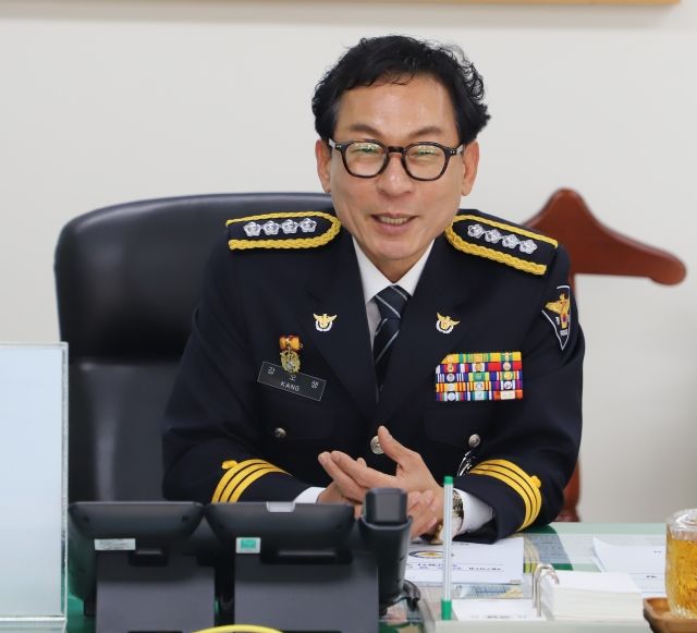 [진주=뉴시스]진주경찰서장 강오생 총경.(사진=진주경찰서 제공).2025.12.29.photo@newsis.com *재판매 및 DB 금지