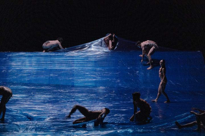 KNCDC의 '내가 물에서 본 것' 공연 장면. (사진=국립현대무용단 제공) *재판매 및 DB 금지