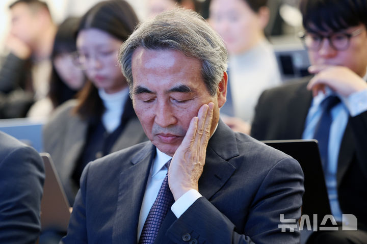 법원, 국토부 서기관 뇌물 '공소기각'…"별건 넘은 특검 수사 무효"(종합)