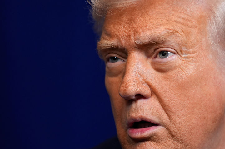 트럼프, 반도체업체 인수거래 무효화 "중국인이 통제, 안보 우려"