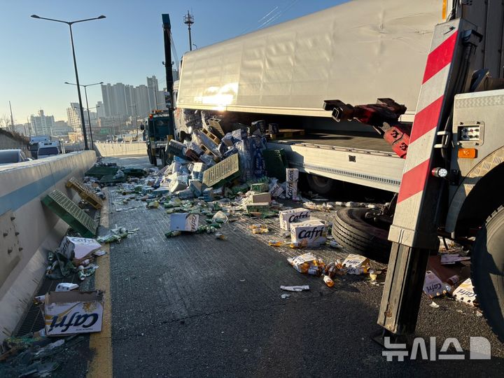 [청주=뉴시스] 사고 현장 (사진= 청주동부소방서 제공) 2025.12.30. photo@newsis.com *재판매 및 DB 금지