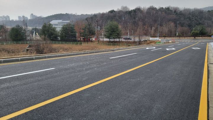 [청주=뉴시스] 충북 청주시 청원구 율량동 중리마을 진출입로. photo@newsis.com *재판매 및 DB 금지