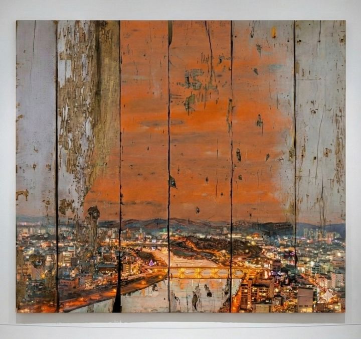 [진주=뉴시스]진주시, '나무, 다시 태어나다' 기획전시.(사진=진주시 제공).2025.12.31.photo@newsis.com *재판매 및 DB 금지