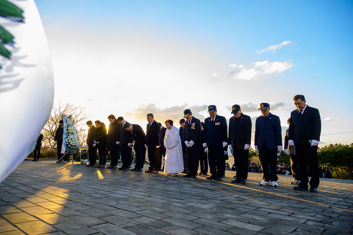 [서귀포=뉴시스] 2025년 1월1일 서귀포시 충혼묘지 신년참배 모습. (사진=서귀포시 제공) 2025.12.31. photo@newsis.com *재판매 및 DB 금지