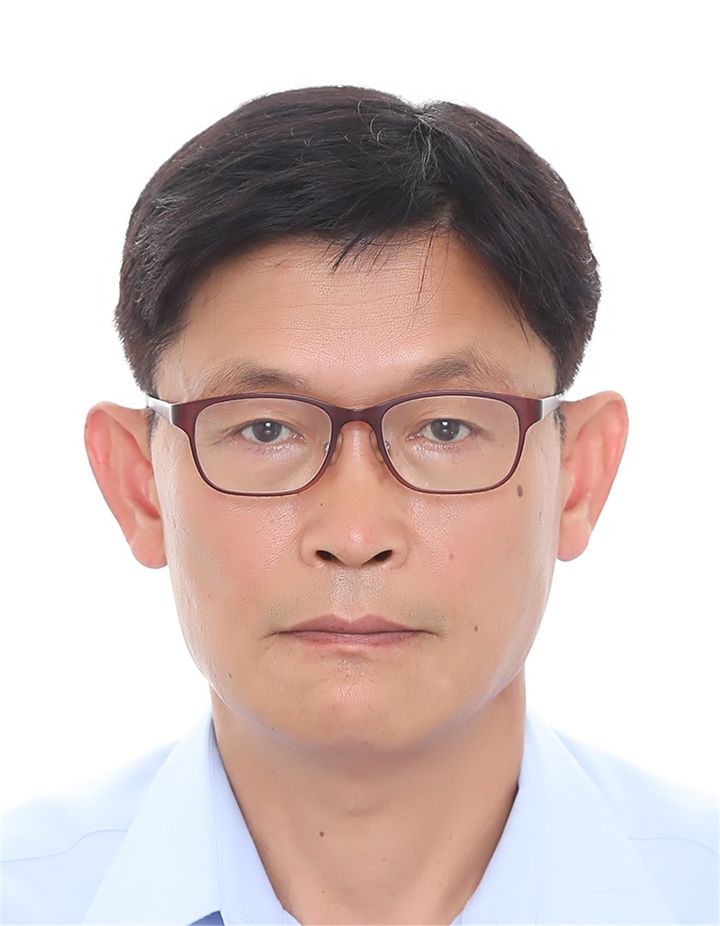 [세종=뉴시스] 염학기 경희대 교수. (사진=원자력안전위원회 제공) 2025.12.31. photo@newsis.com *재판매 및 DB 금지